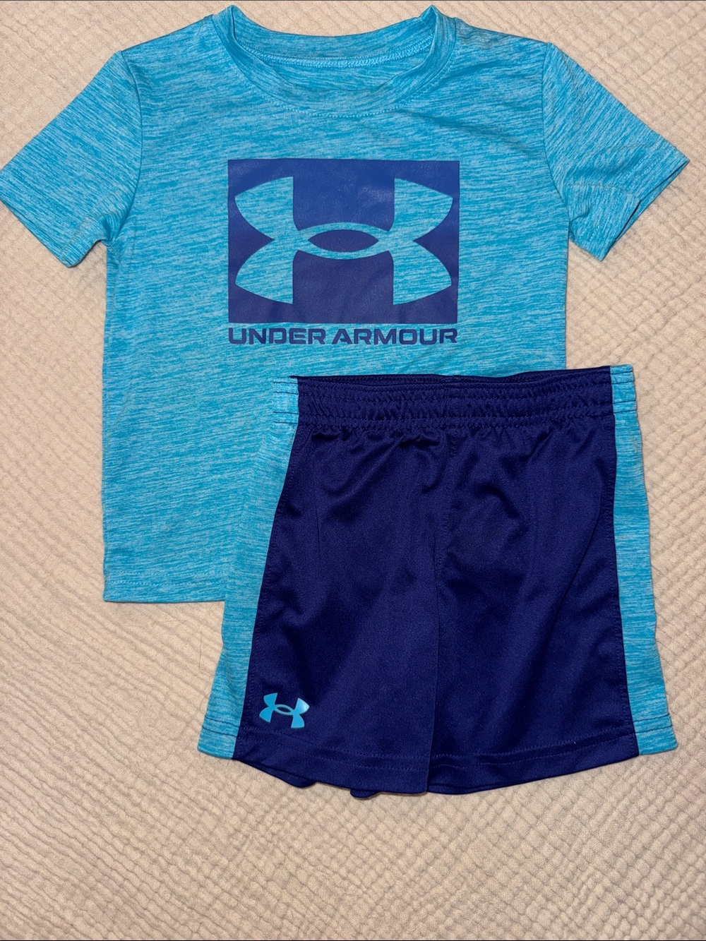 Under Armour short set